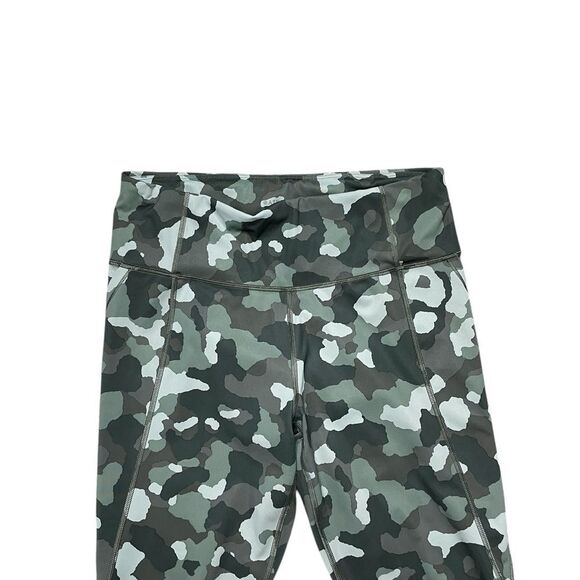 ATHLETA Lightening Camo 7/8 Tight Green Camo Size Large - Picture 7 of 10